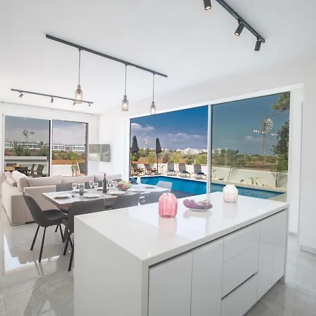 Vie Bleu Villas Protaras Exterior photo
